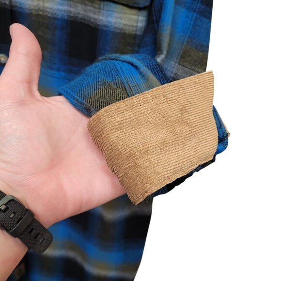 Legendary Whitetails Men's Size M‎ Buck Camp Flannel Shirt Cobalt Blue Plaid - Picture 13 of 15